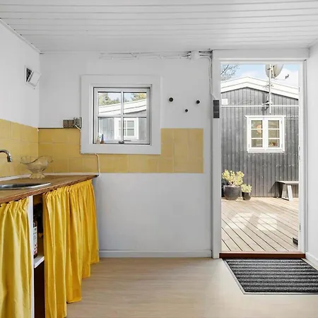 1418-aakirkeby-lyngvejen-25 Сasa de vacaciones *